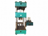 hydraulic four column press